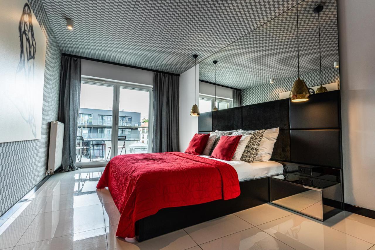 Apartamenty Homely Place Serce Poznania - Stary Rynek - Parking Εξωτερικό φωτογραφία