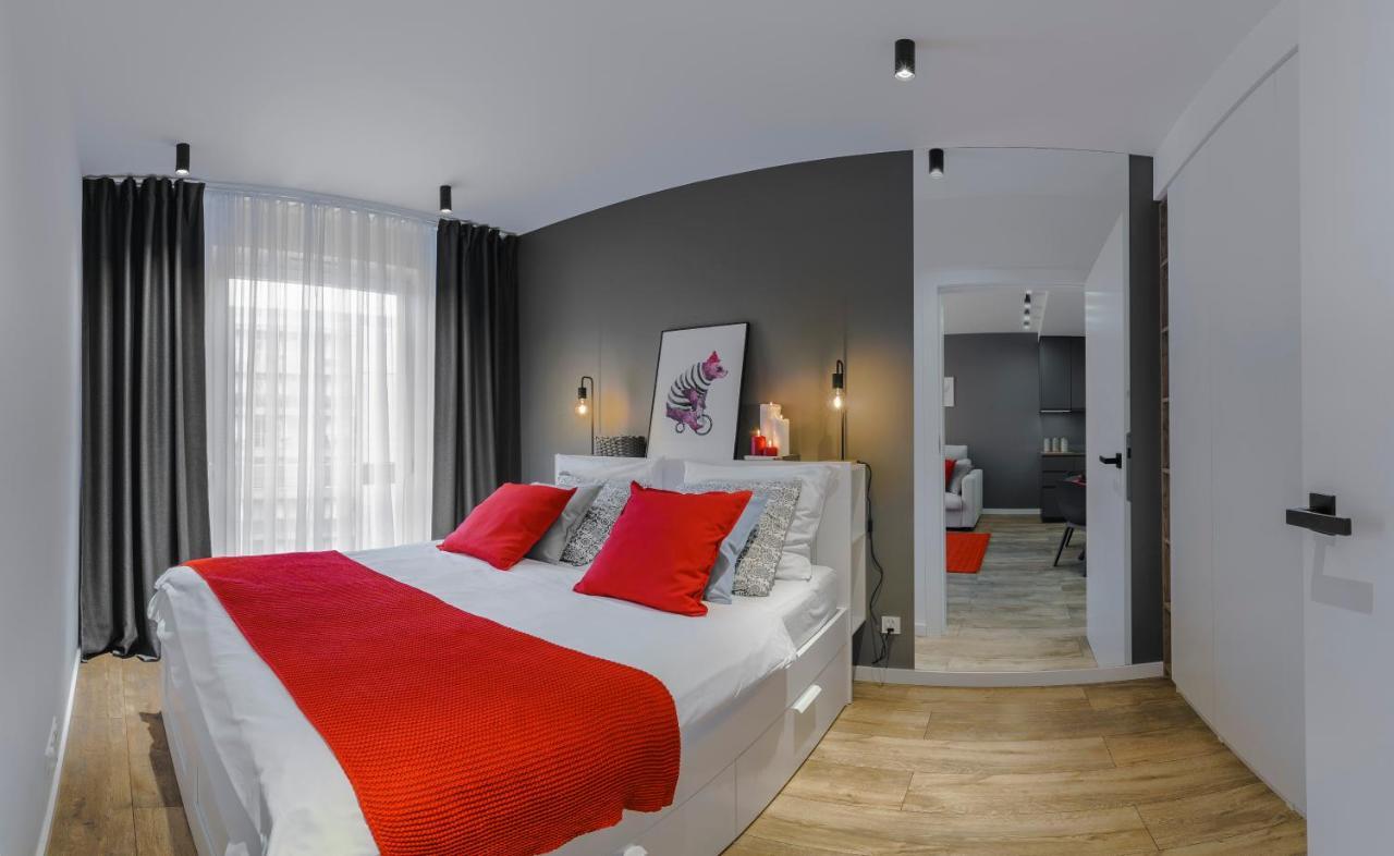 Apartamenty Homely Place Serce Poznania - Stary Rynek - Parking Εξωτερικό φωτογραφία