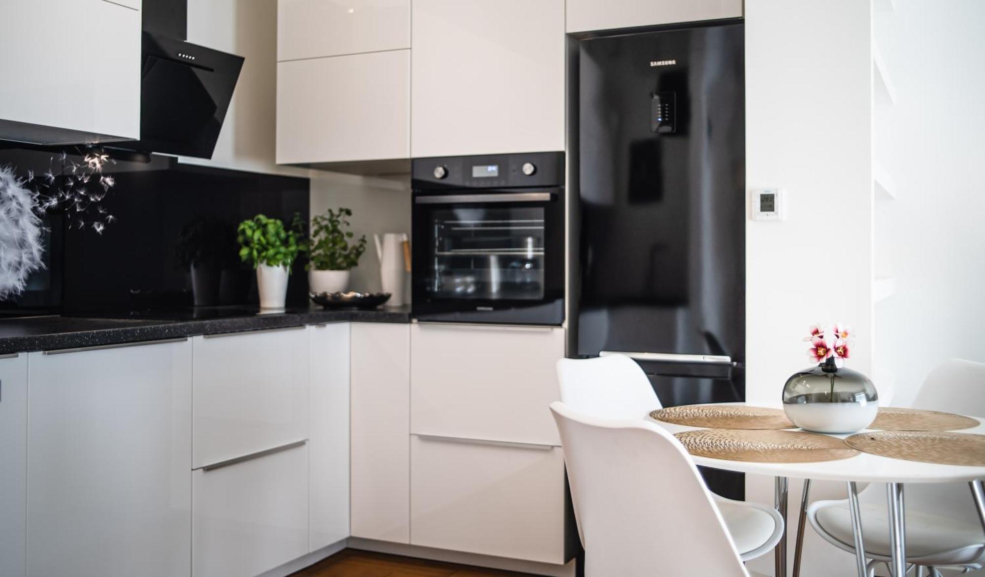 Apartamenty Homely Place Serce Poznania - Stary Rynek - Parking Δωμάτιο φωτογραφία