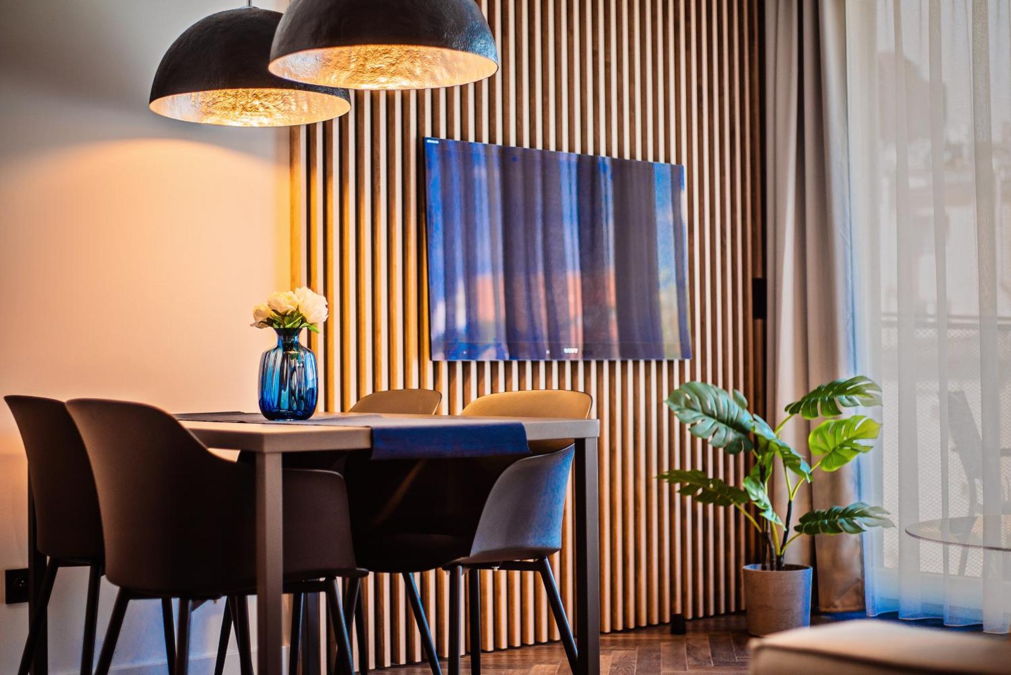 Apartamenty Homely Place Serce Poznania - Stary Rynek - Parking Δωμάτιο φωτογραφία